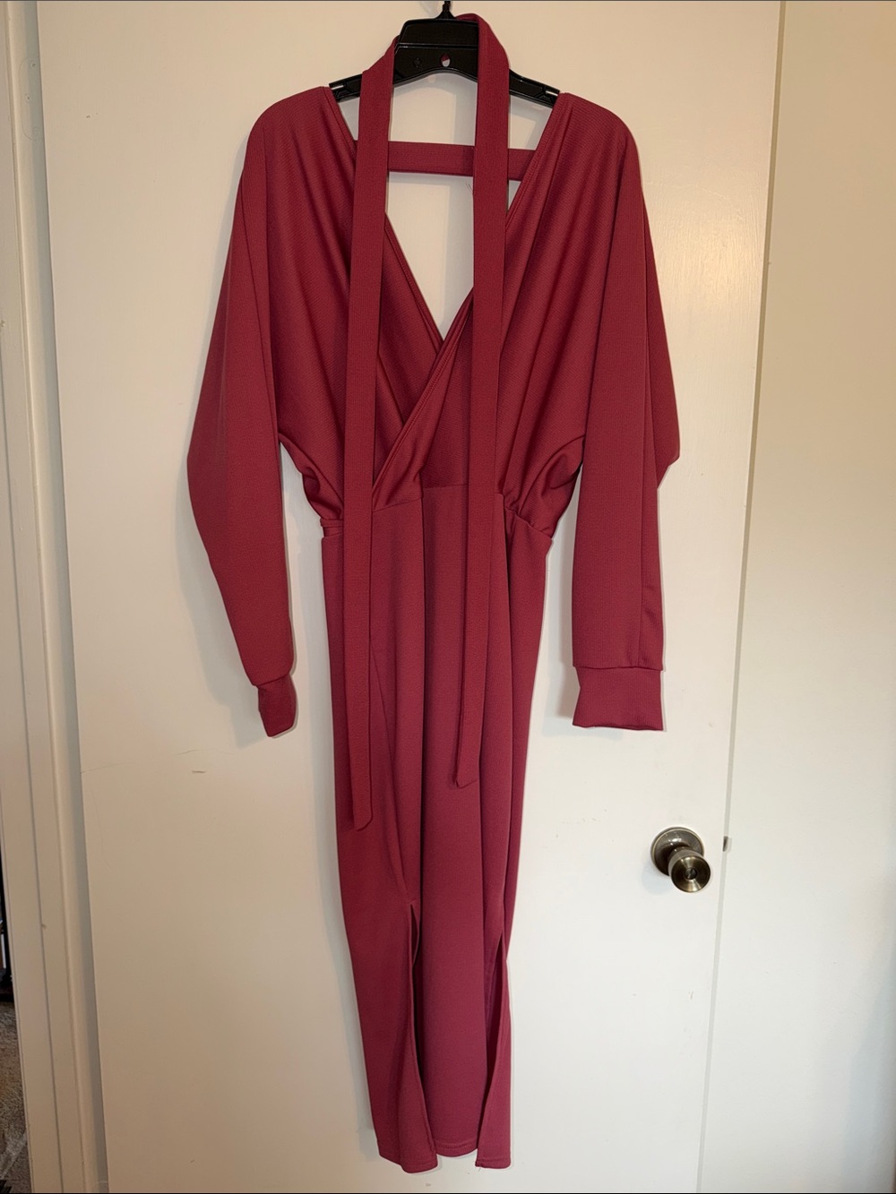 Goodnight Macaroon Long Sleeve V-Neck Dress in Rose